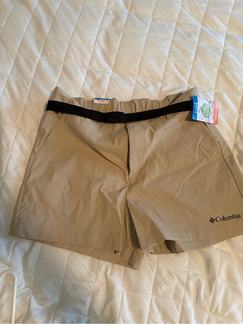 Columbia Women's Khaki Outdoor Belted Shorts